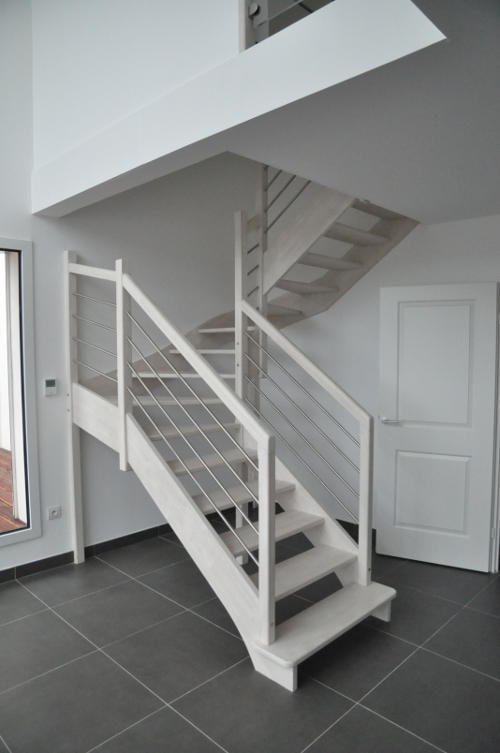 Escalier blanc Escalier blanc